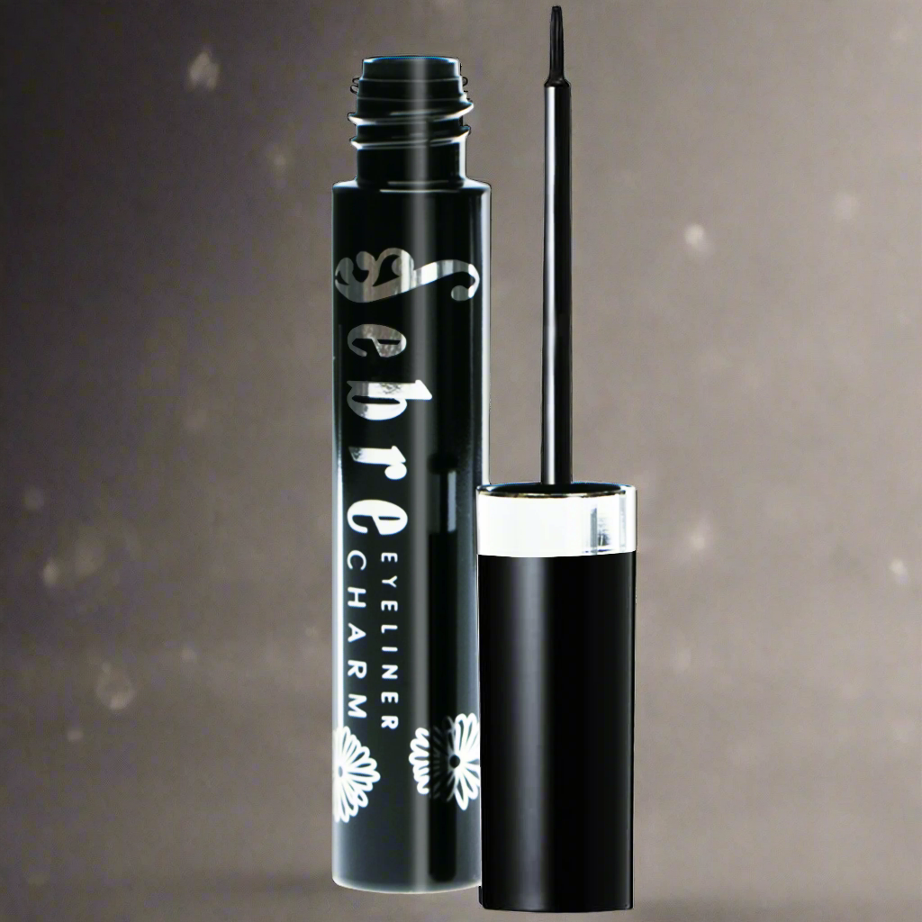 セブレ アイライナー チャーム